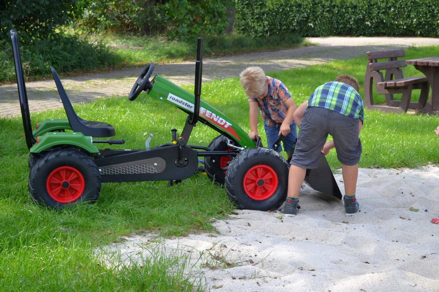 DINO Tracks Fendt BF3 + Roll Bar